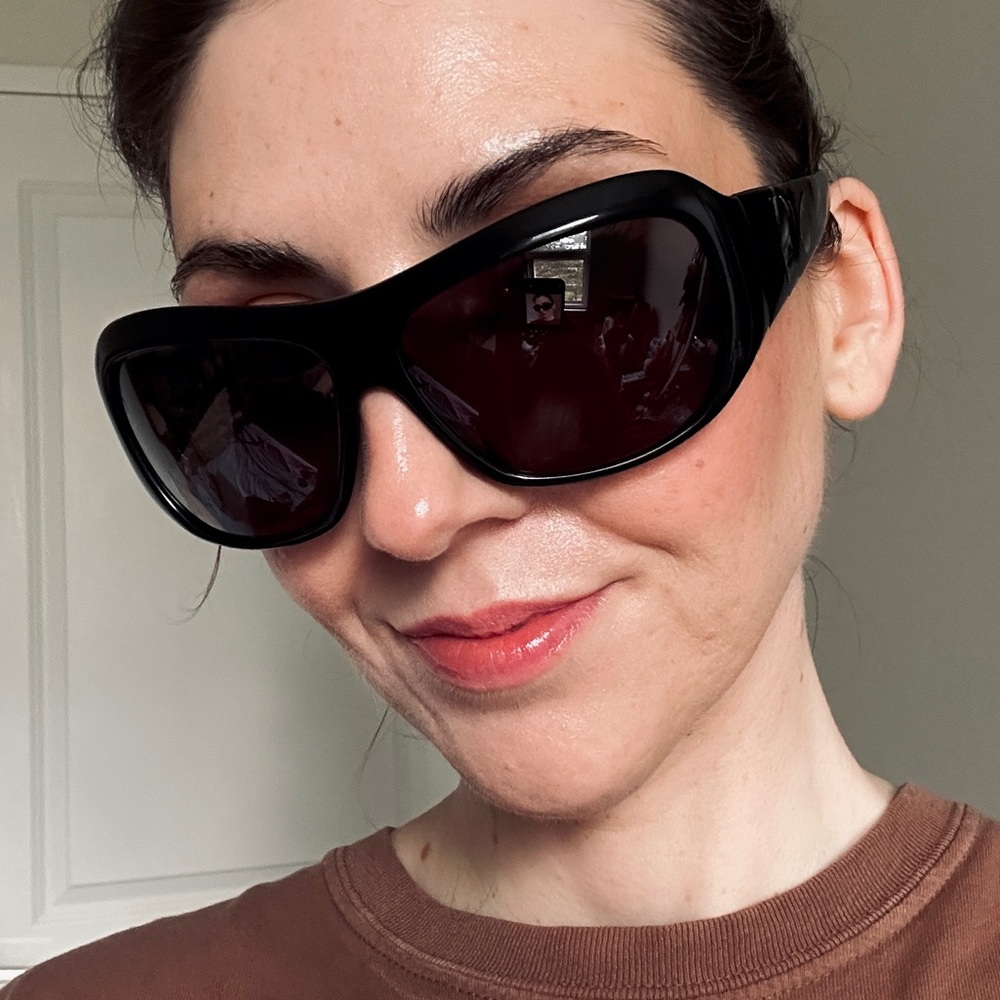 Like New Designer Etro Black Sunglasses EUC 90s Y2k style